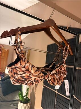 PacSun Brown Tiger-Print Underwire Bra